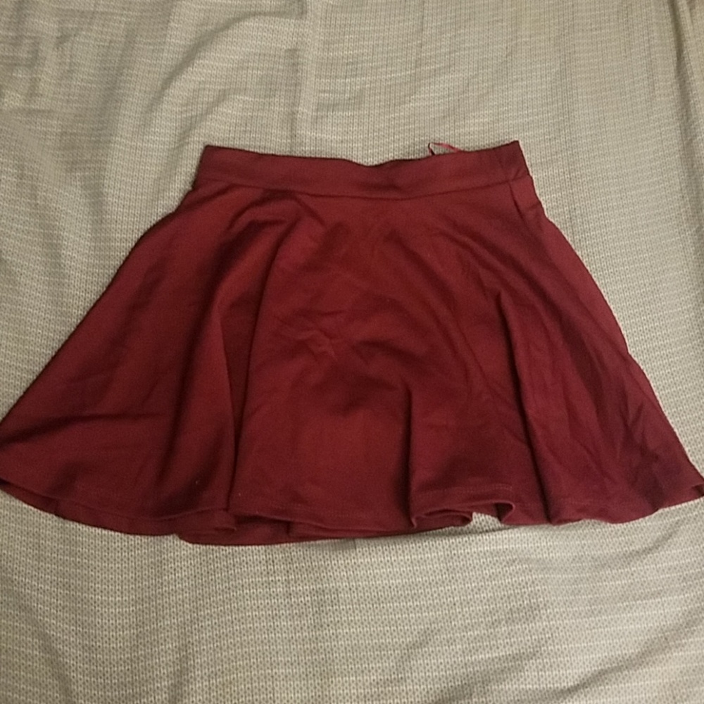 Maroon juniors skater skirt